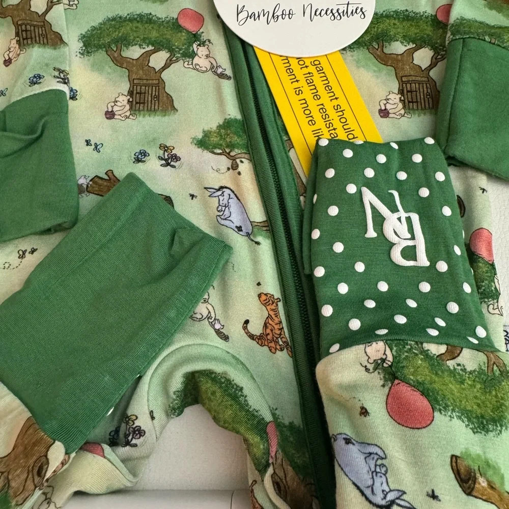 Bamboo Necessities Pooh zippy